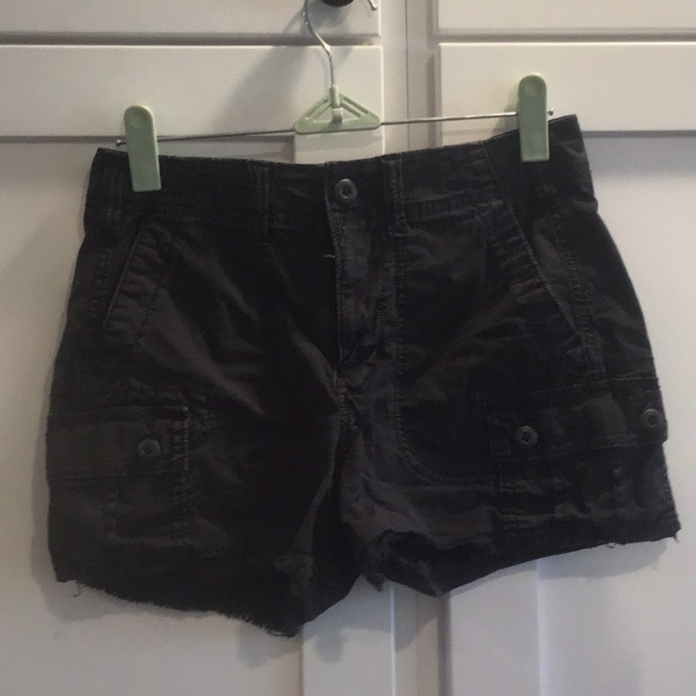 American Eagle Black 90’s Boyfriend shorts